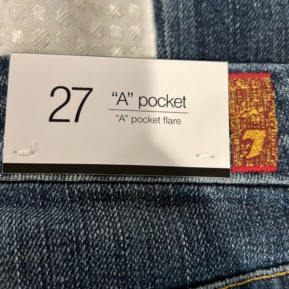 7 FOR ALL MANKIND A POCKET FLARE DISTRESSED JEANS 27 - Picture 6 of 8
